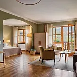 فندق & Bachmair Weissach, Luxury Family Rotta
